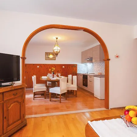 Ferienhaus Gorgeous In With Wifi *