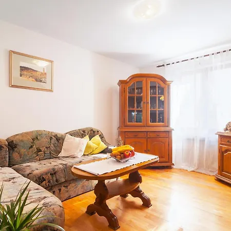 Gorgeous In With Wifi *