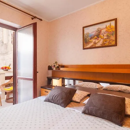 Ferienhaus Gorgeous In With Wifi *